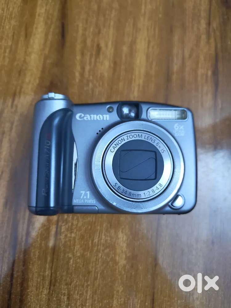 Canon Powershot A710 IS camera Perfect condition