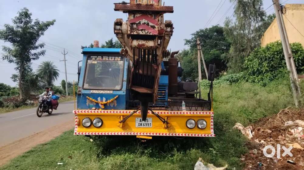 Kato mobile crane