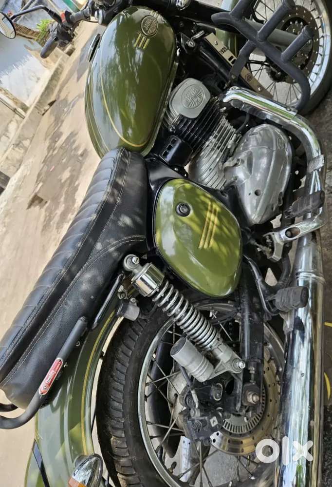 Argent selling jawa bike