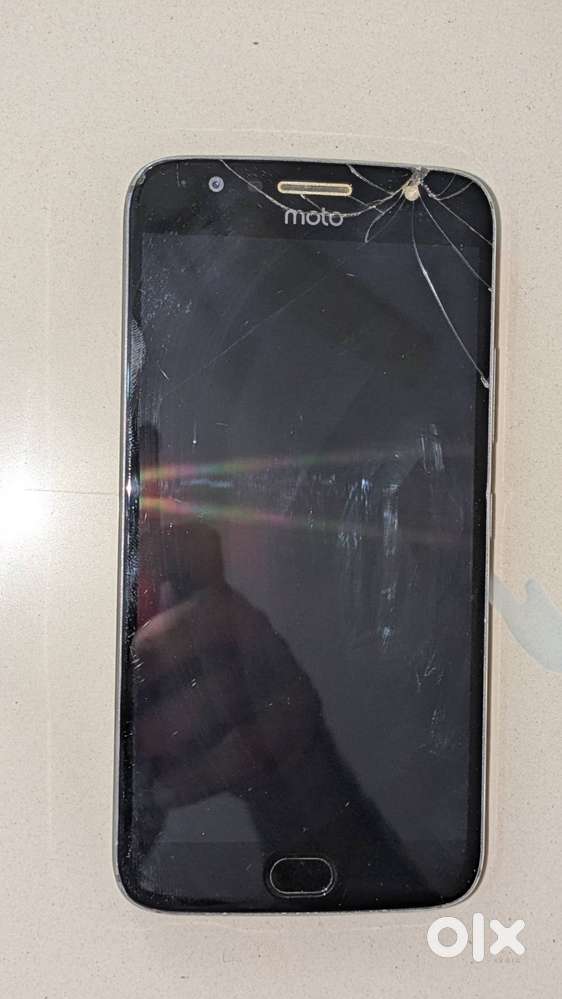 Moto G5 S+ metallic grey sturdy old handset 64 GB