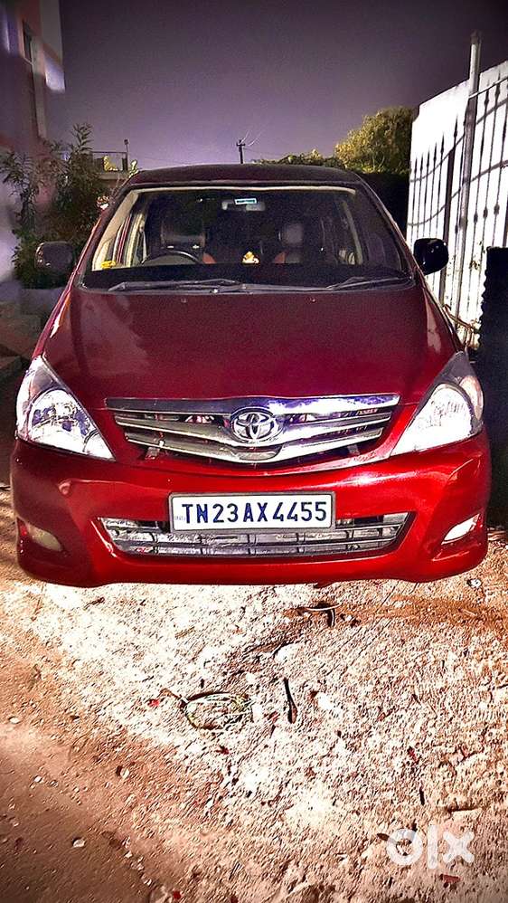 Toyota Innova 2005 Diesel Well Maintained