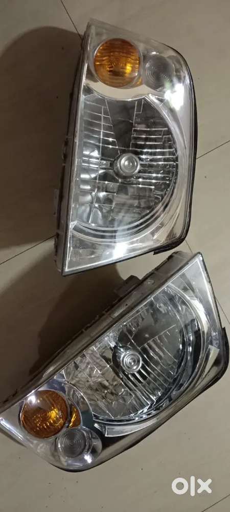 Santro xing Headlights one month old