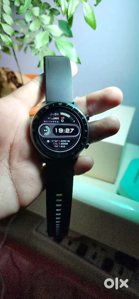 Noise NoiseFit Active with GPS Smart Watch