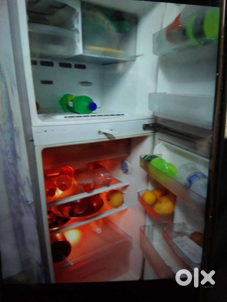 Double door Fridge 230LSamsung