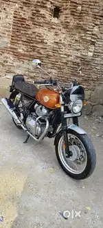 Royal Enfield Interceptor 650 .