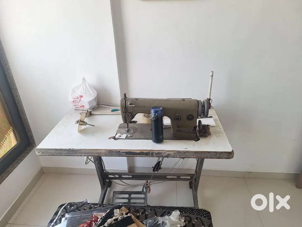 Sewing machine/ silay machine
