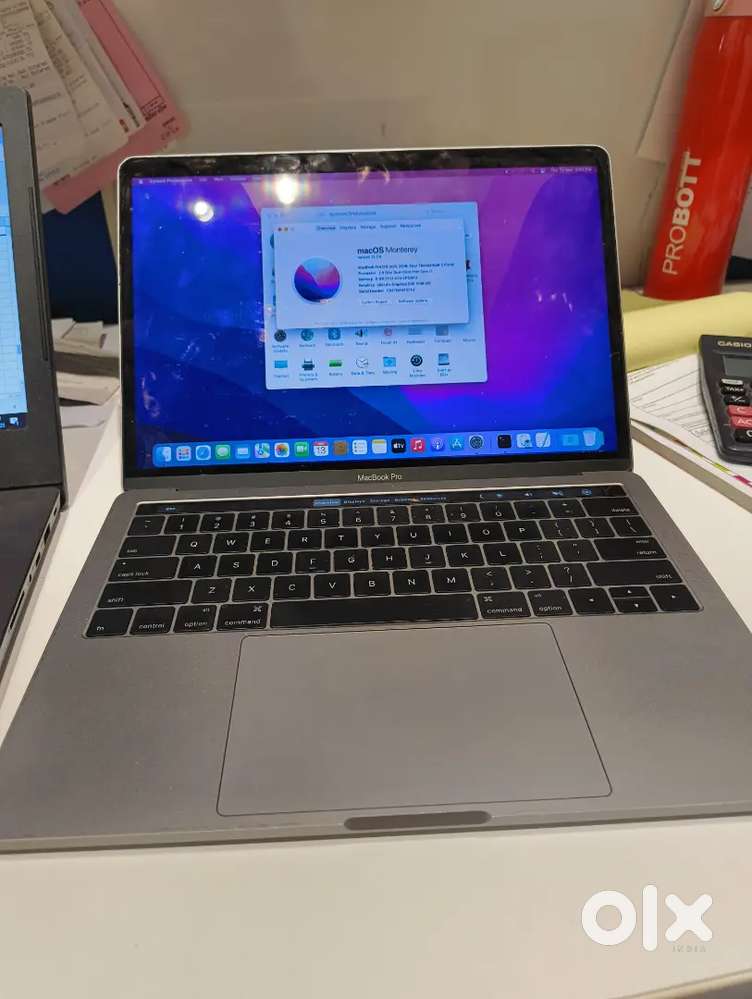 Macbook Pro 2016 model good condition