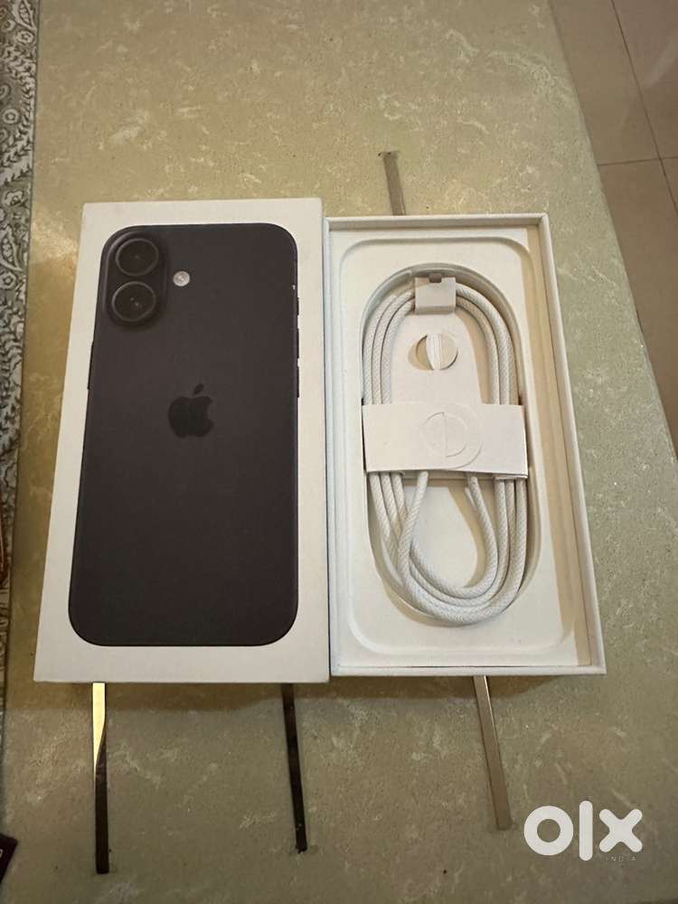 iPhone 16 128 GB Black Brand New