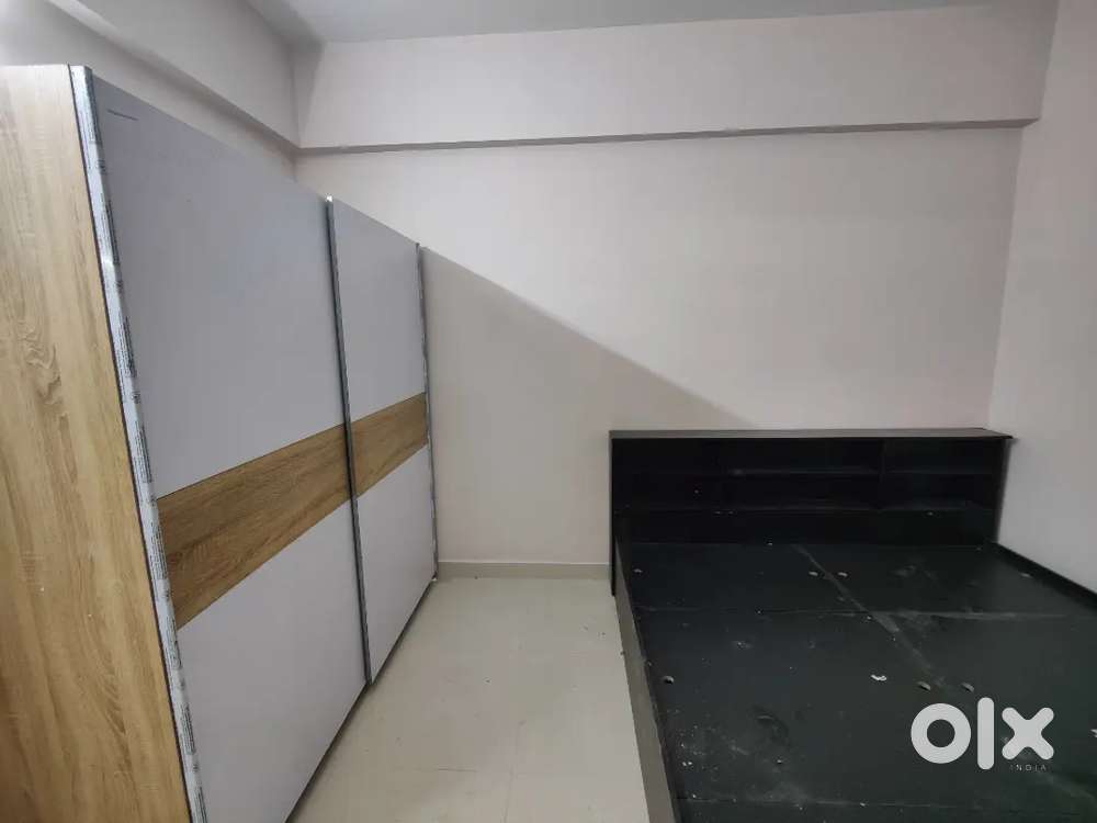 2bhk semi furnished flat