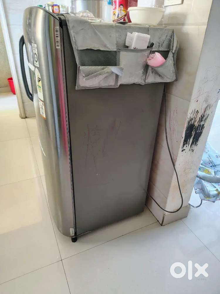 LG 200ltrs fridge for sell