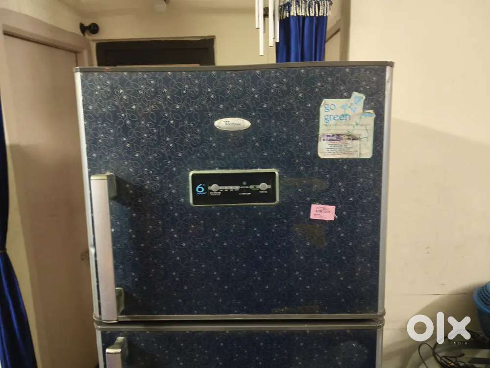 Whirlpool trible door refrigerator