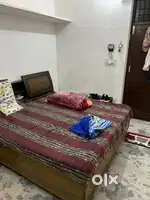 Looking for roommate