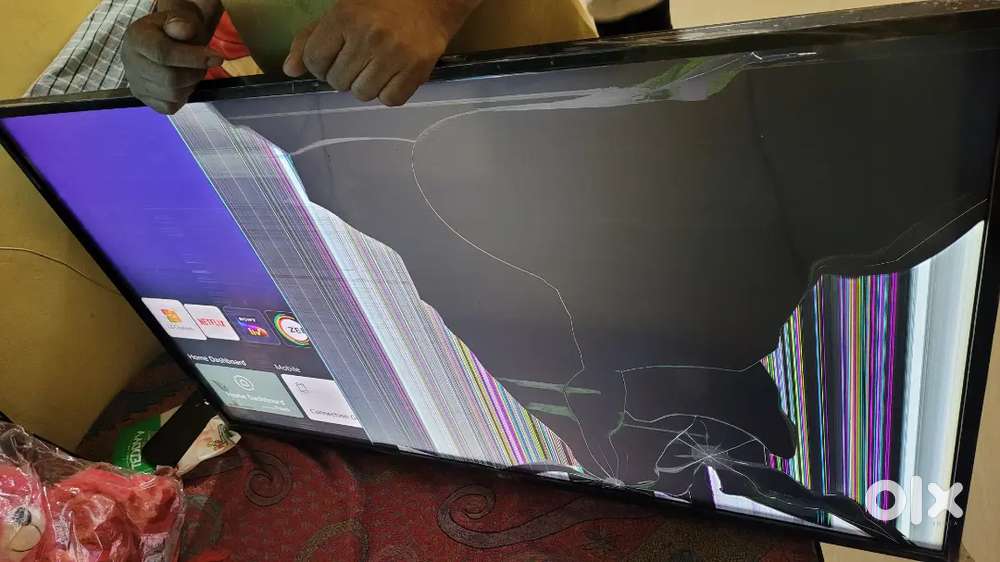 LG 42 inch smart tv for sale