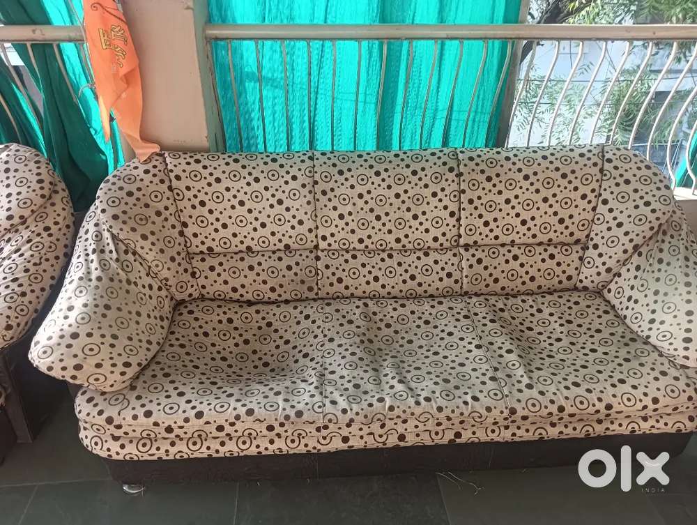 5 seater sofa