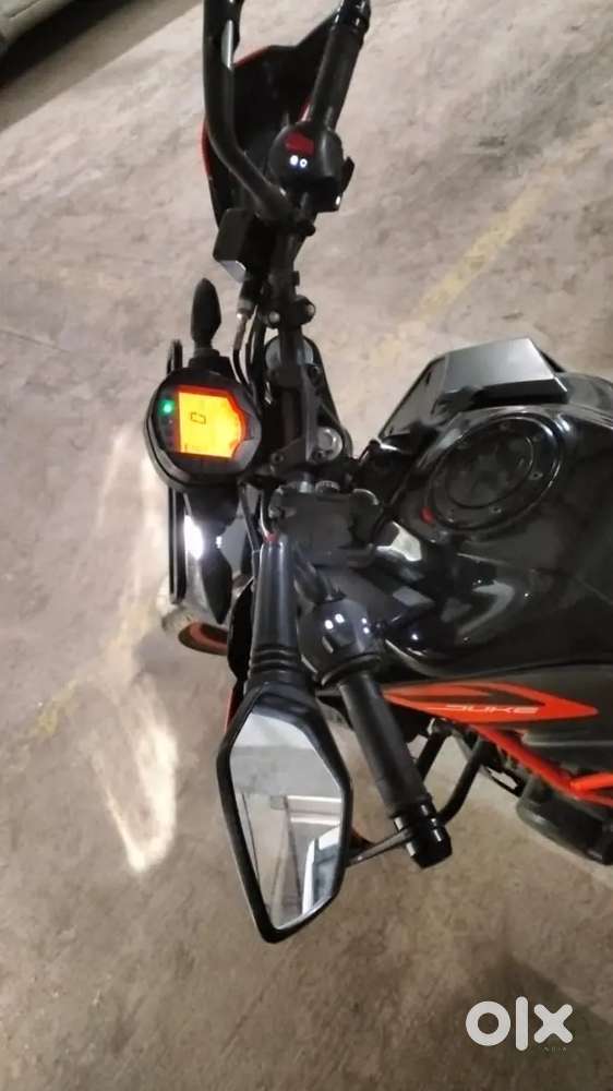 Ktm duke 250 June 2022