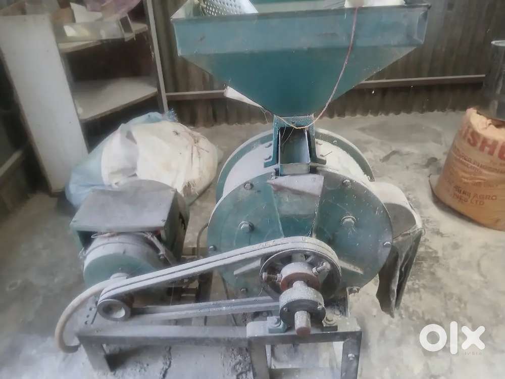 Singal pese Aata chaki for sell