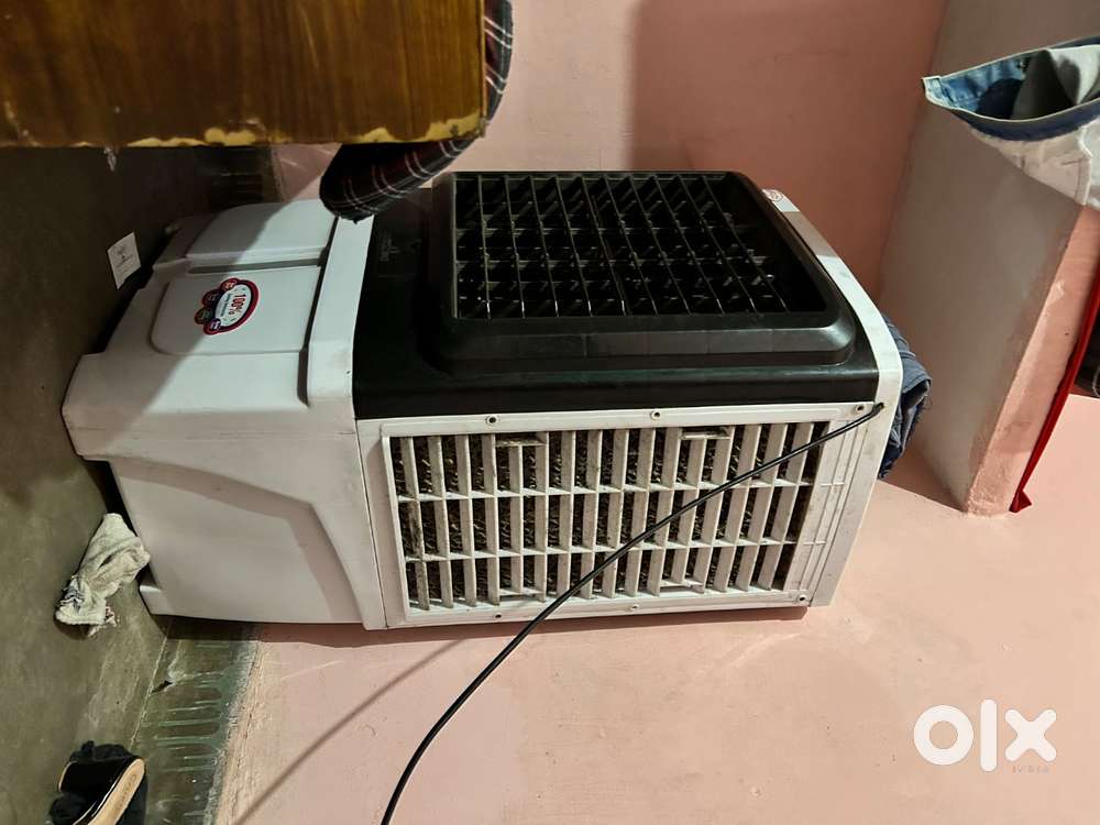 Big size cooler, 8 Month old Urgent sell