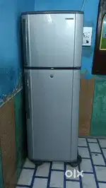 Samsung Double Door Refrigerator Good Condition 5 Years Old