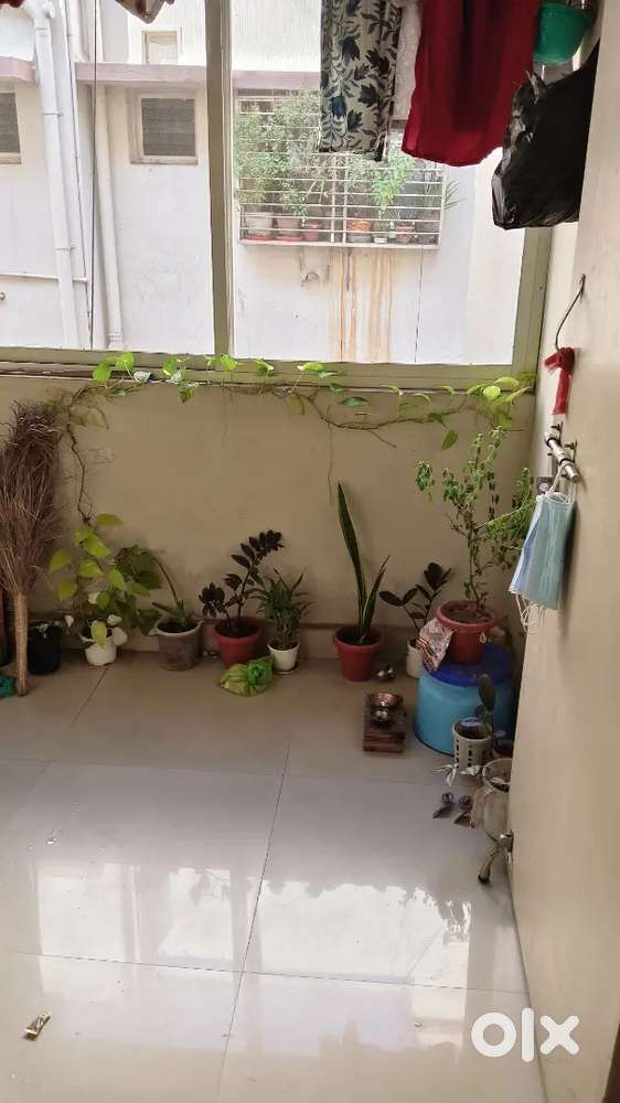 Need female roommate for 1BHK