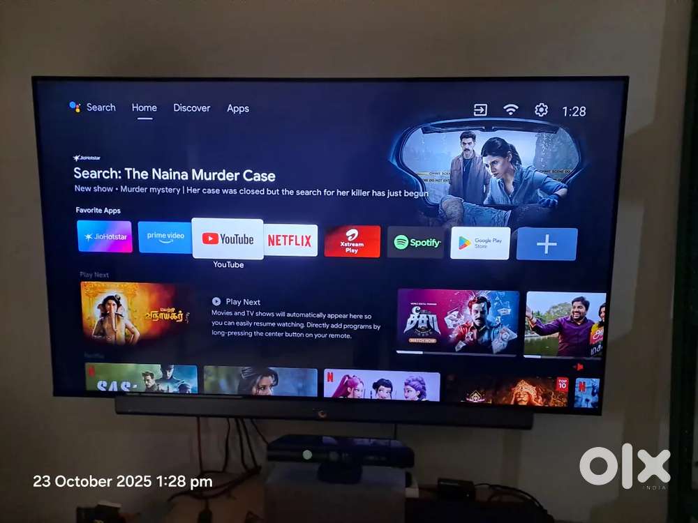 55-inch Smart Android TV - Motorola in good working condition