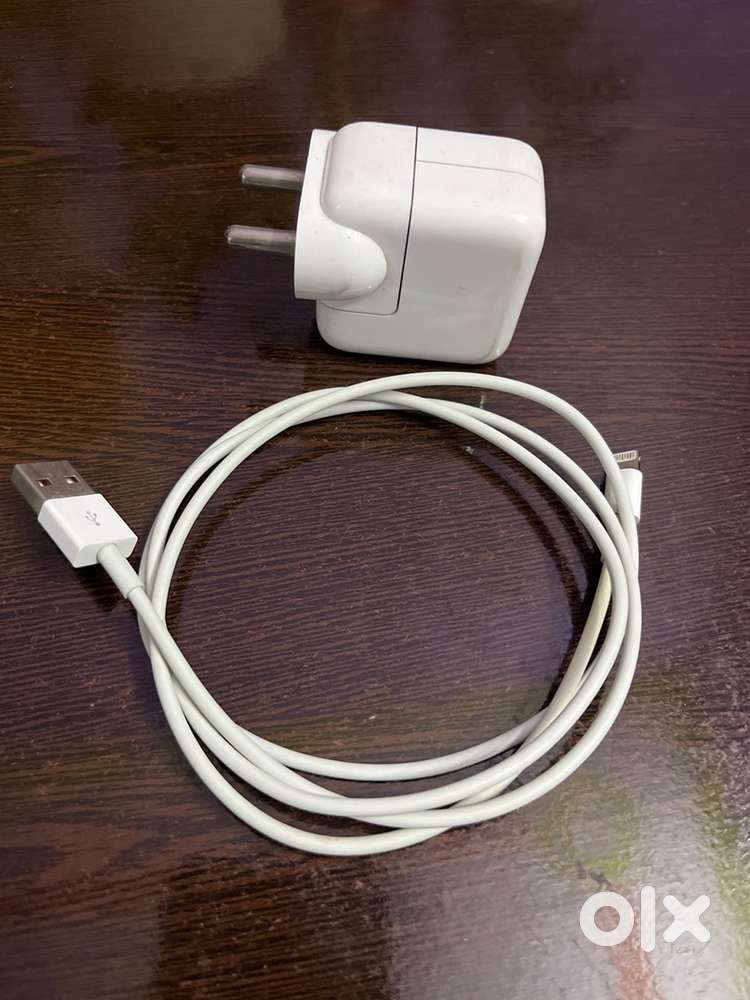 Original apple adapter 10w with cable