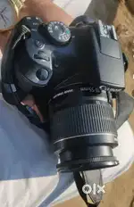 Canon EOS 1500D Camra