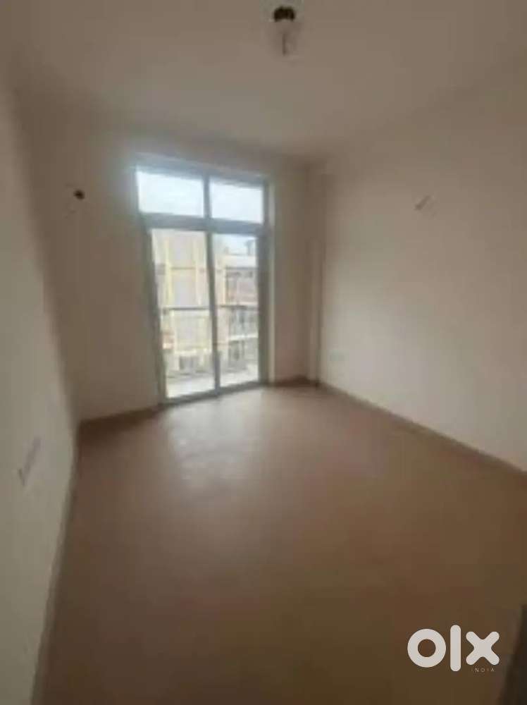 Looking for flatmate