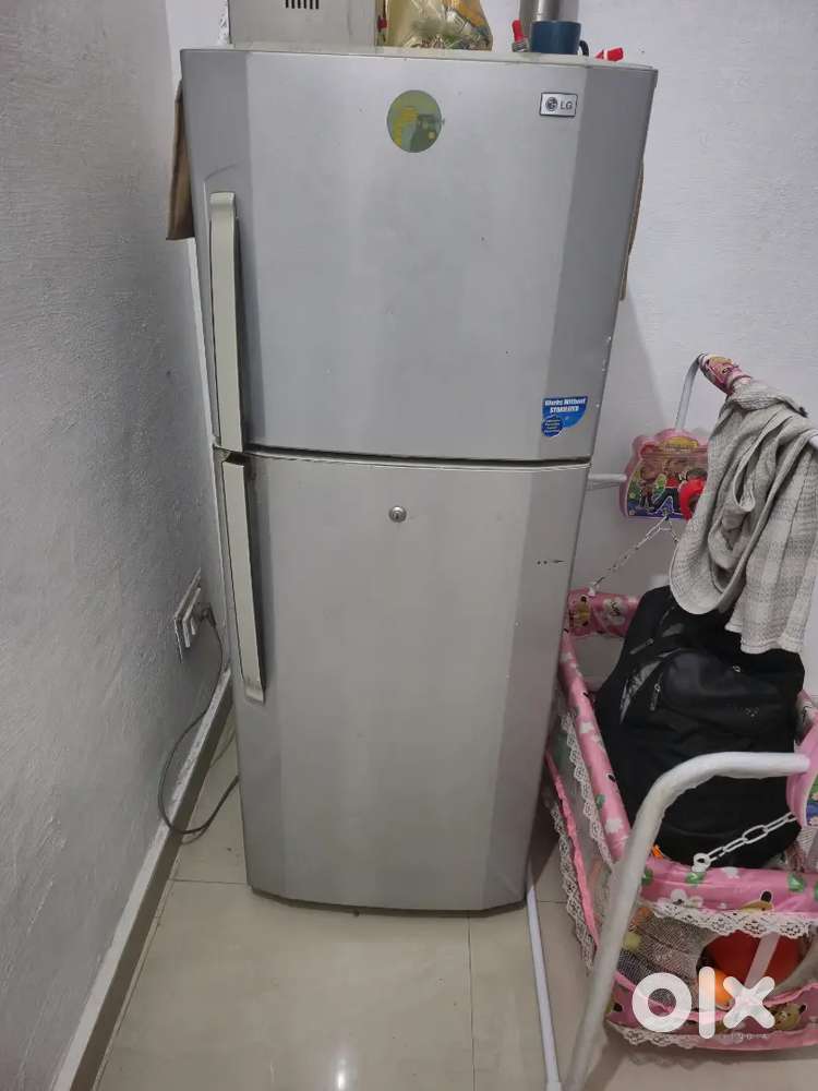 Sell LG refrigerator