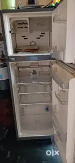 Whirlpool fridge double door 235 ltr.