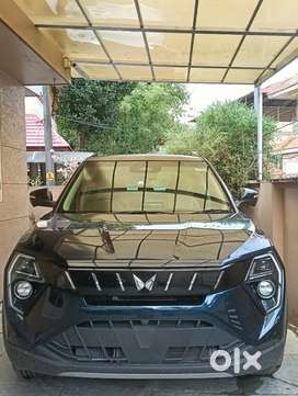 MAHINDRA 3XO AX7L DIESEL  (2024)