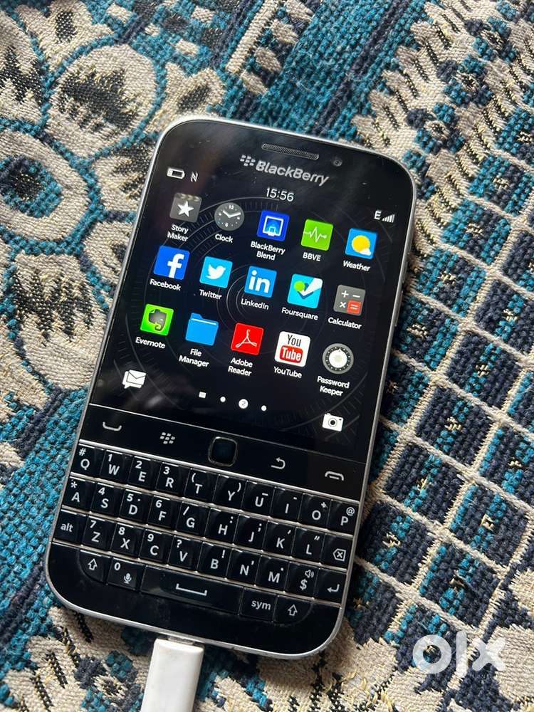 Blackberry Q-20 for sell at only 19999 rs.