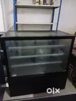 Western cold and hot display counter