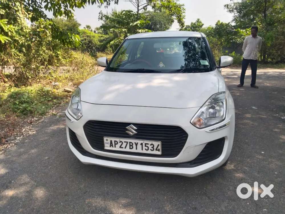 Maruti Suzuki Swift 2018 Petrol 61000 Km Driven