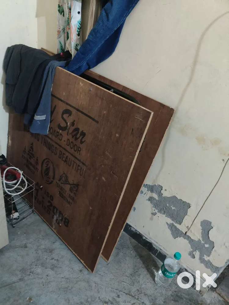 Single bed folding 4x6(Urgent sale)