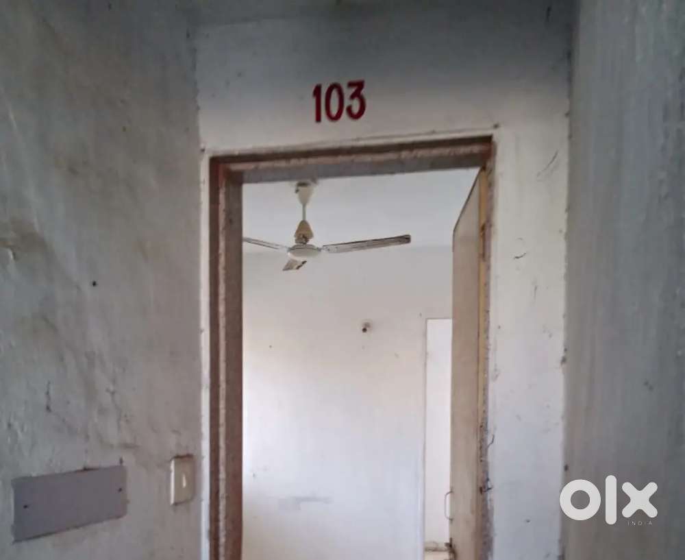 1 BHK Flat.. 1 st Floor .. vir savarkar nagar 1st floor