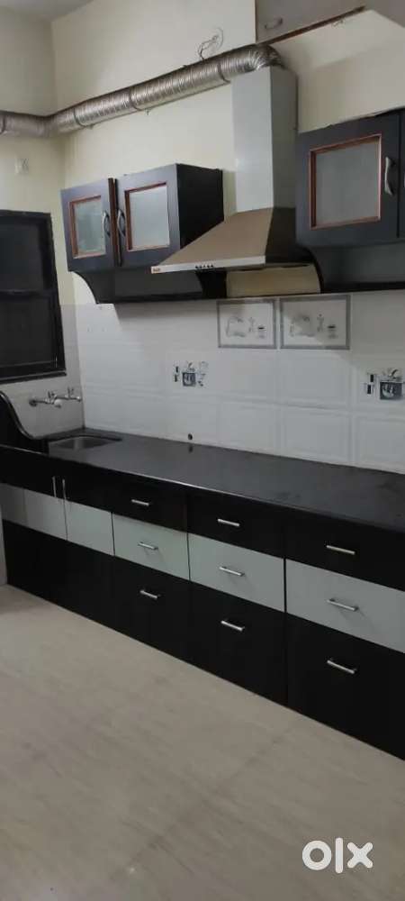 2bhk flat available omkar nagar family or bachelor