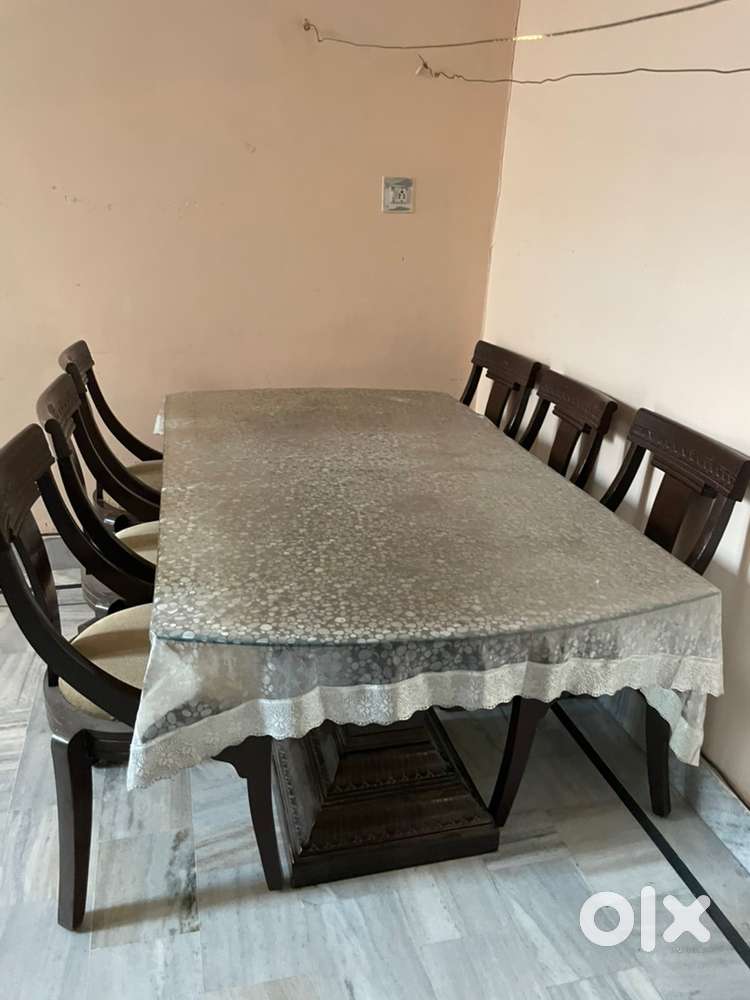 Dining Table 6 Persons