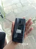 One plus 7 , any part no change, excellent condition, front finger