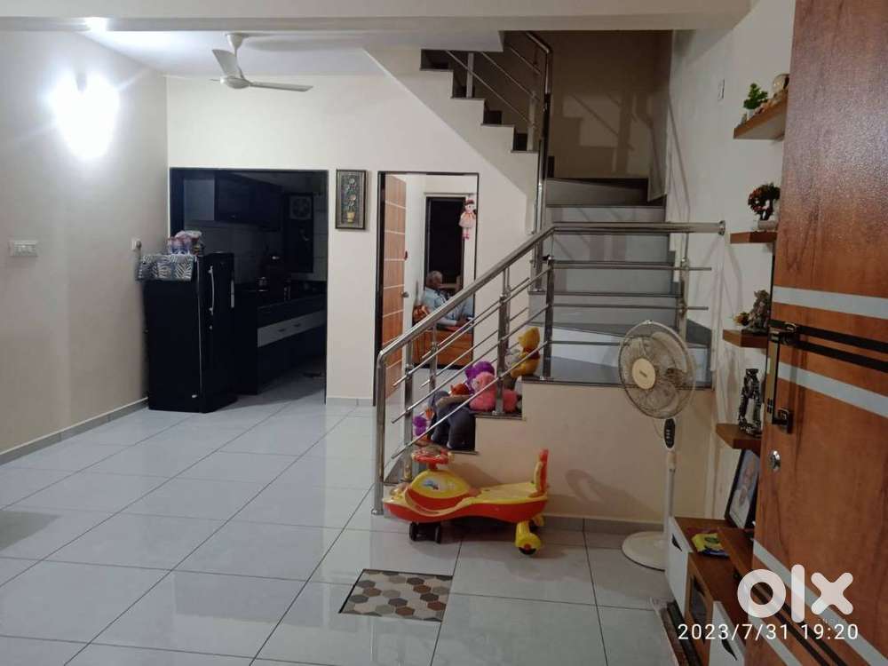 2 bhk full furnished house in kothariya road