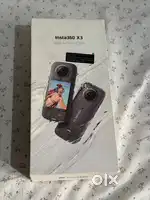 Insta 360 x3 good condition full box