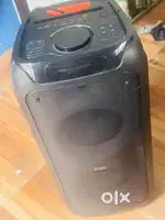 Boat high base smart speaker