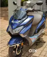 Burgmen 125 med blue