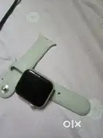 Iwatch Apple SE -  no issues with box
