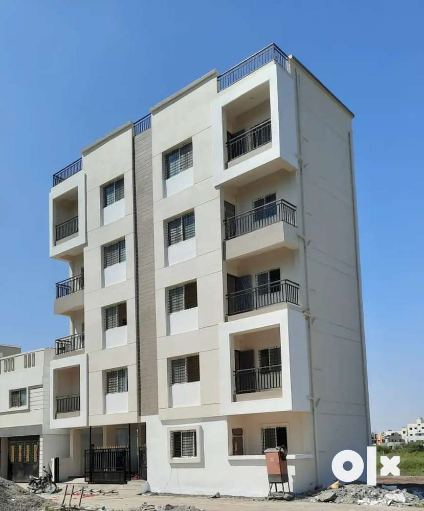 Immediate 1BHK flat available