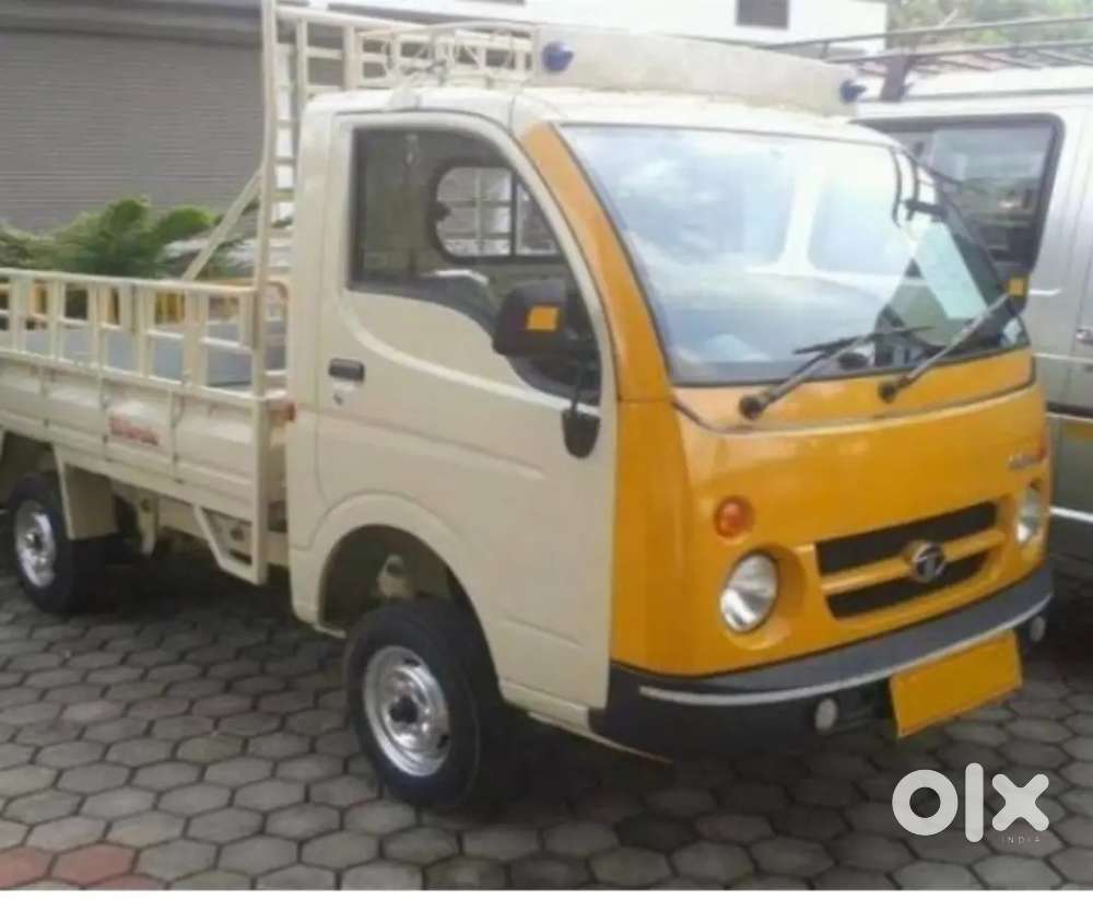 MAHINDRA MAXXIMO