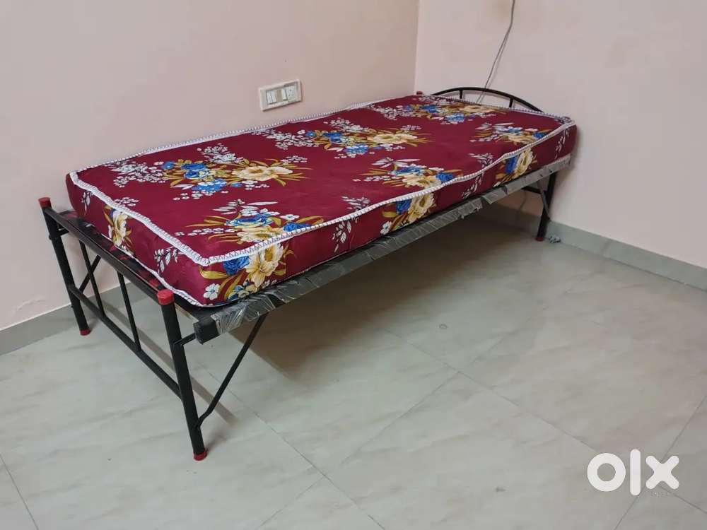 Bed - Single Cot with Matress