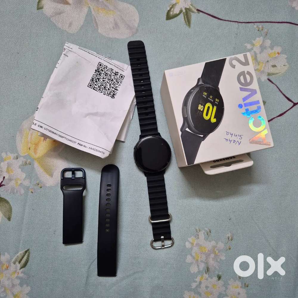 SAMSUNG WATCH ACTIVE2 BRAND NEW CONDITION