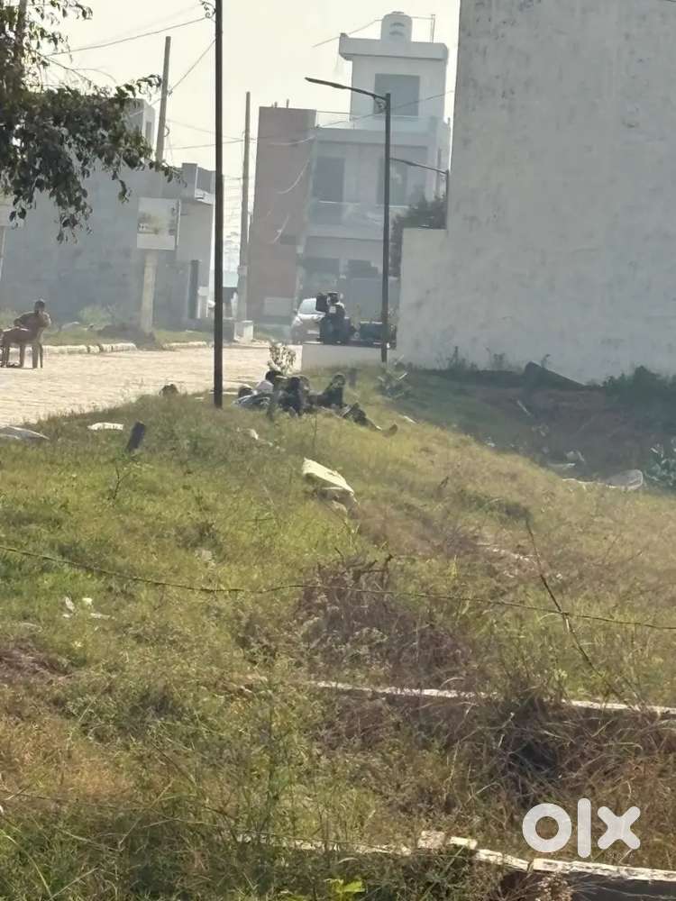 Plot for sale derabasi