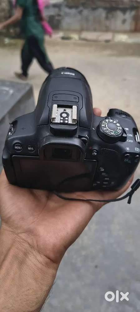 Canon 700D