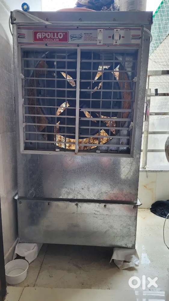 4 feet metal body cooler